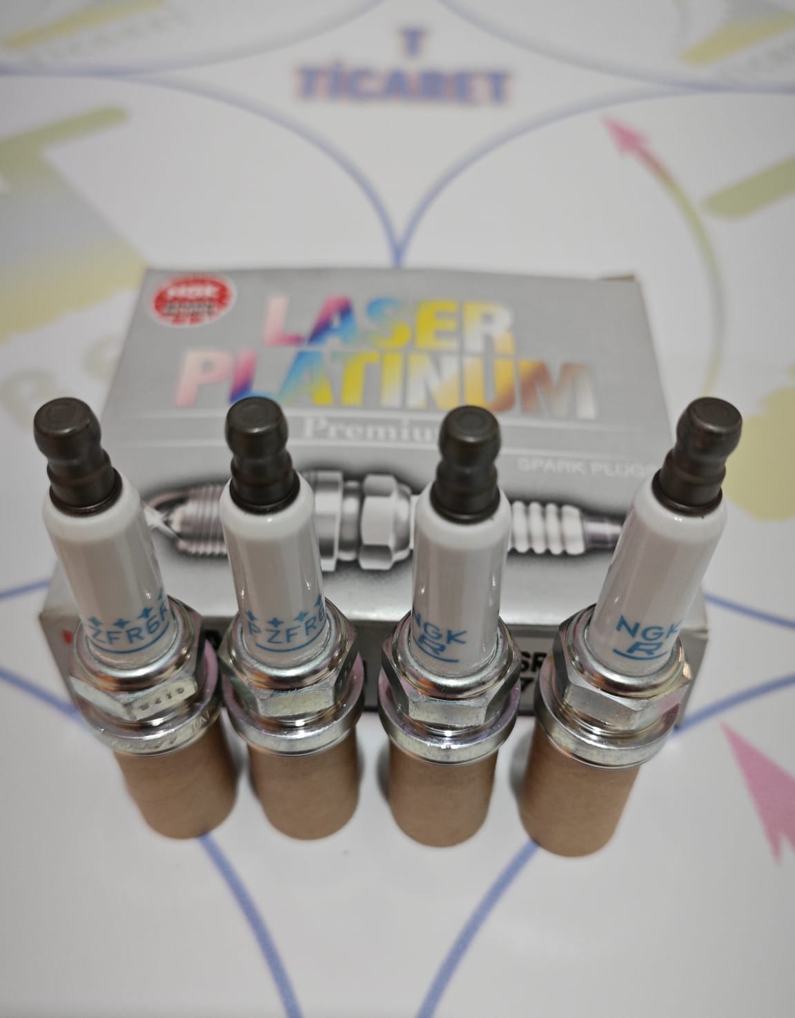 PZFR6R 5758 Seat Leon Ibıza , VW Golf V VI ,  1.4 TSI , 1.2 TSI Laser PLATINUM IRIDIUM Buji - 1 TAKIM - 4 ADET